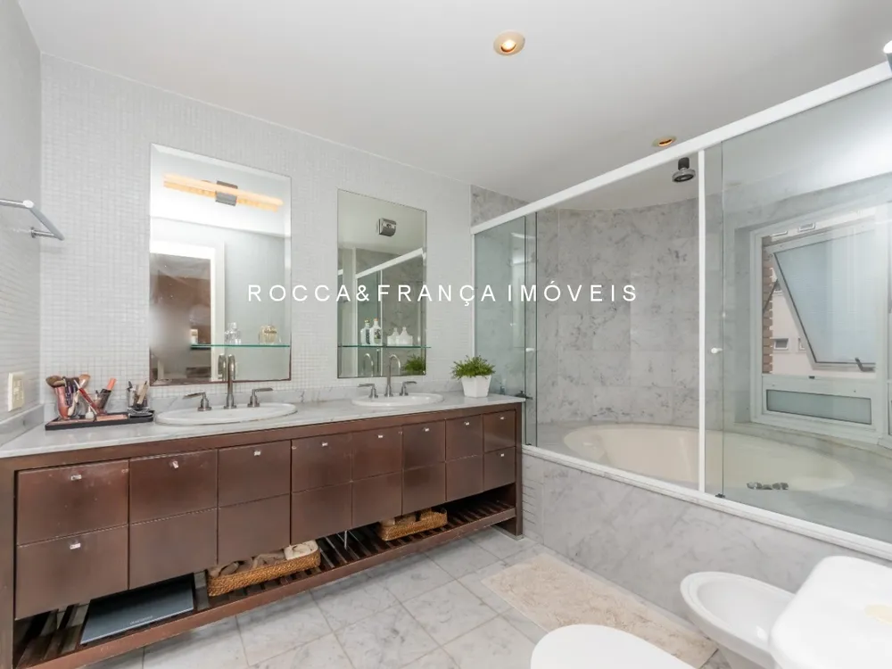 Apartamento, 3 quartos, 243 m² - Foto 18