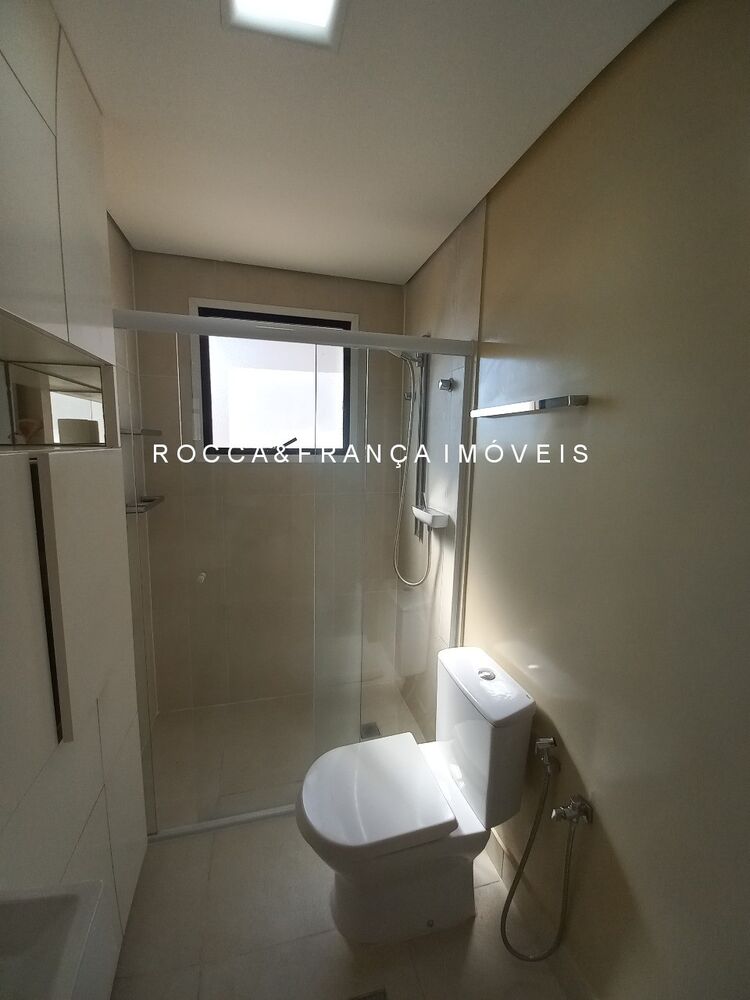 Cobertura, 3 quartos, 209 m² - Foto 2