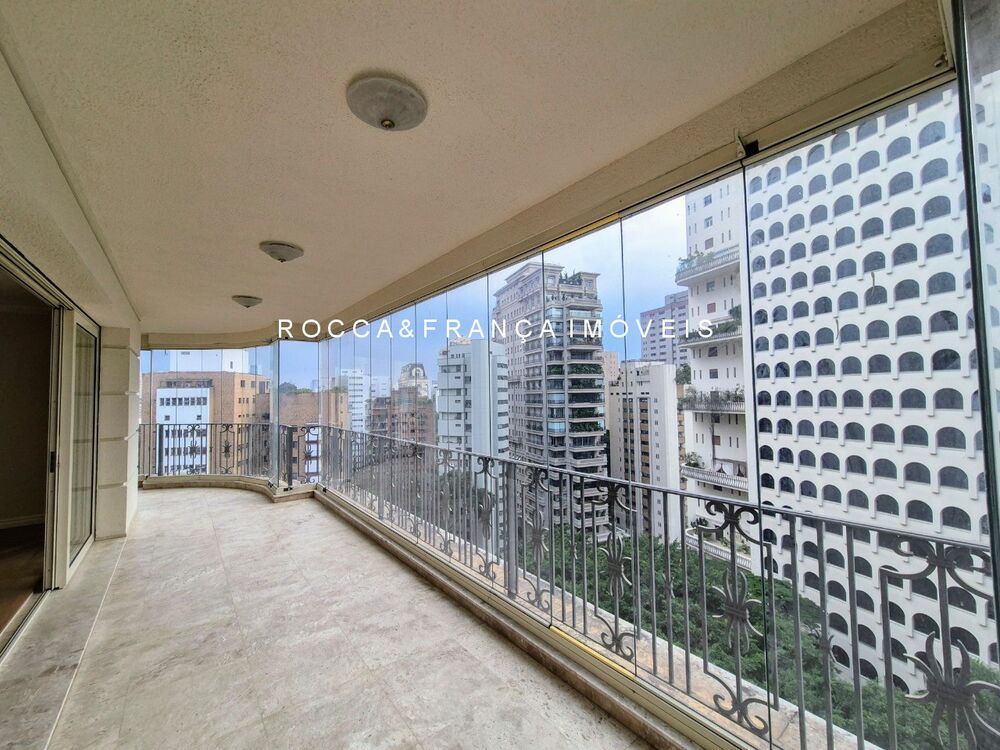 Apartamento, 3 quartos, 276 m² - Foto 1