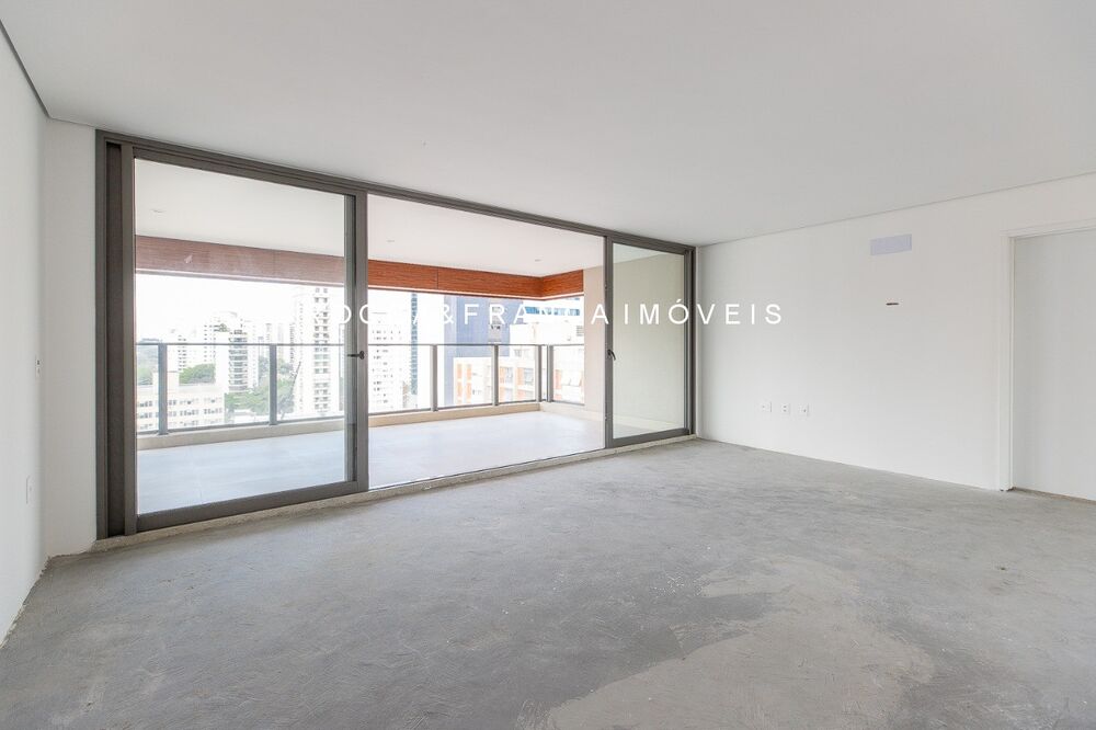 Apartamento, 4 quartos, 232 m² - Foto 1