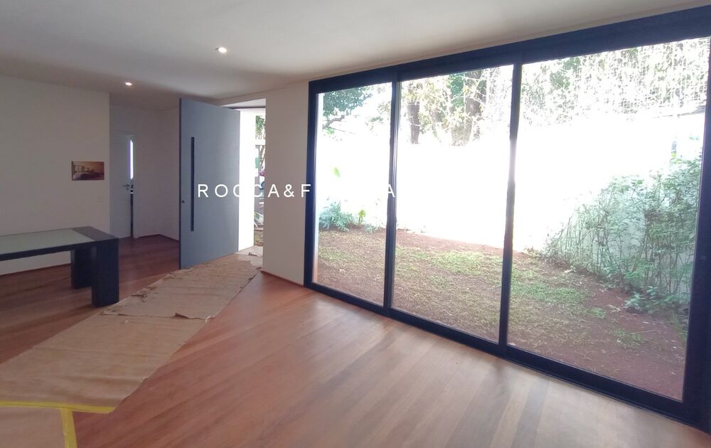 Casa, 3 quartos, 318 m² - Foto 3