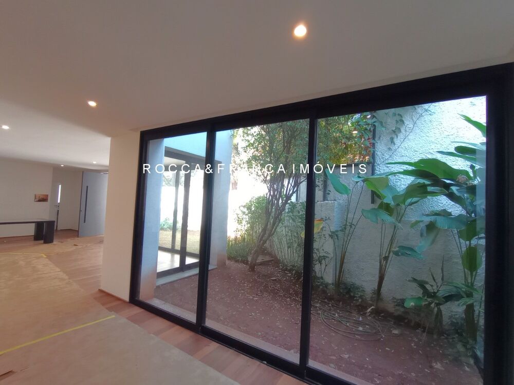Casa, 3 quartos, 318 m² - Foto 4