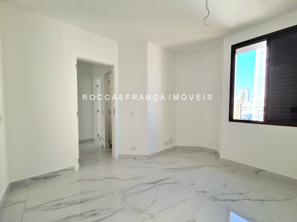 Cobertura à venda e aluguel com 3 quartos, 245m² - Foto 28