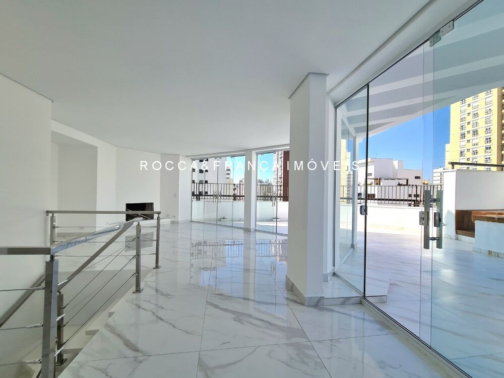 Cobertura à venda e aluguel com 3 quartos, 245m² - Foto 11