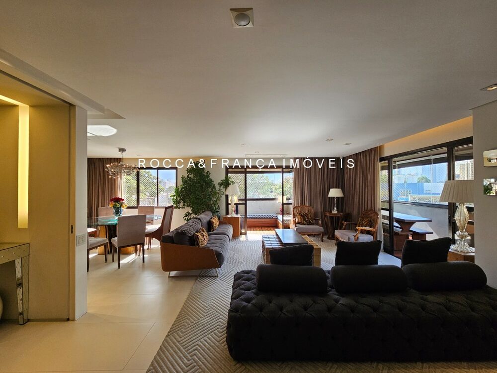 Apartamento, 3 quartos, 230 m² - Foto 1