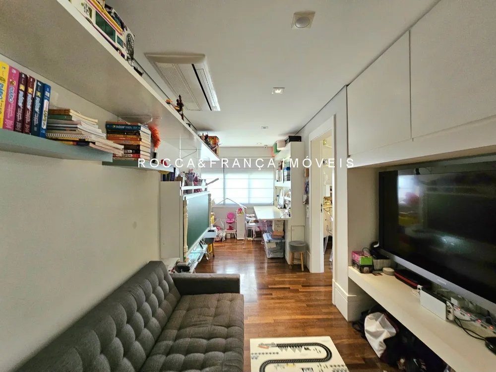 Apartamento, 3 quartos, 230 m² - Foto 17