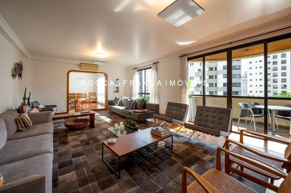 Apartamento, 3 quartos, 377 m² - Foto 1