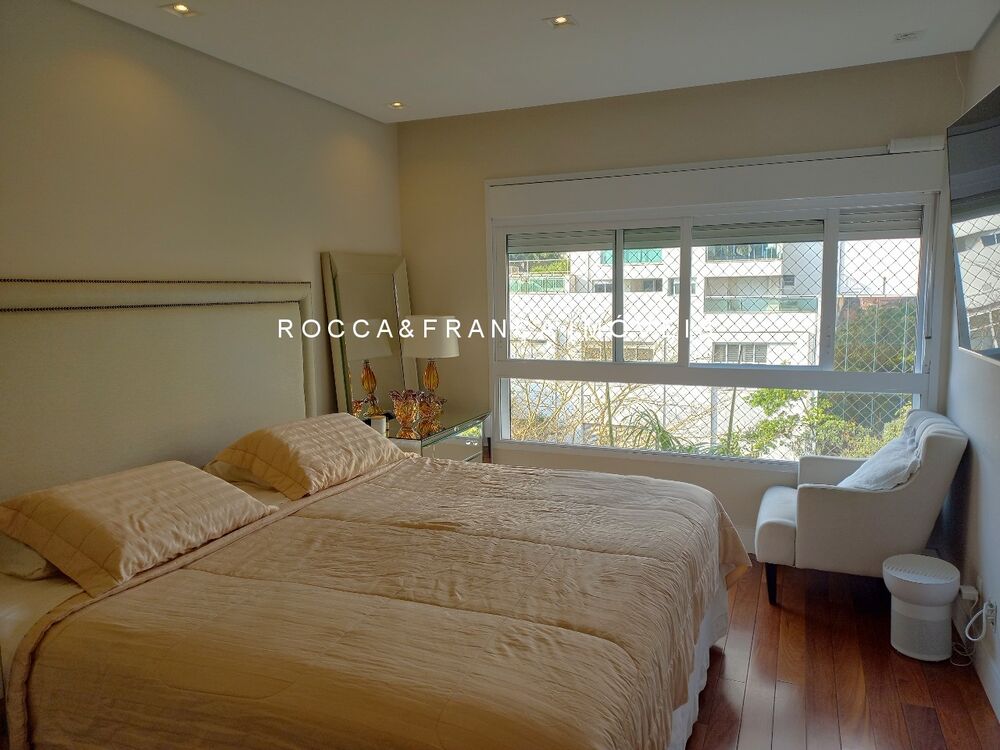 Apartamento, 3 quartos, 210 m² - Foto 12