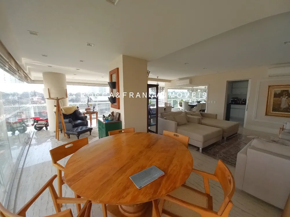 Apartamento, 3 quartos, 210 m² - Foto 37