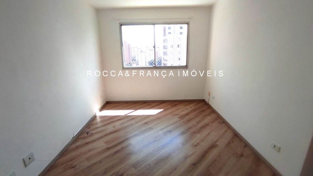 Apartamento à venda com 1 quarto, 42m² - Foto 33