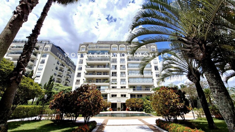 Apartamento, 3 quartos, 220 m² - Foto 2