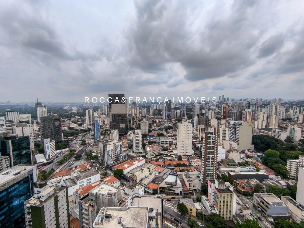 Apartamento, 3 quartos, 232 m² - Foto 2