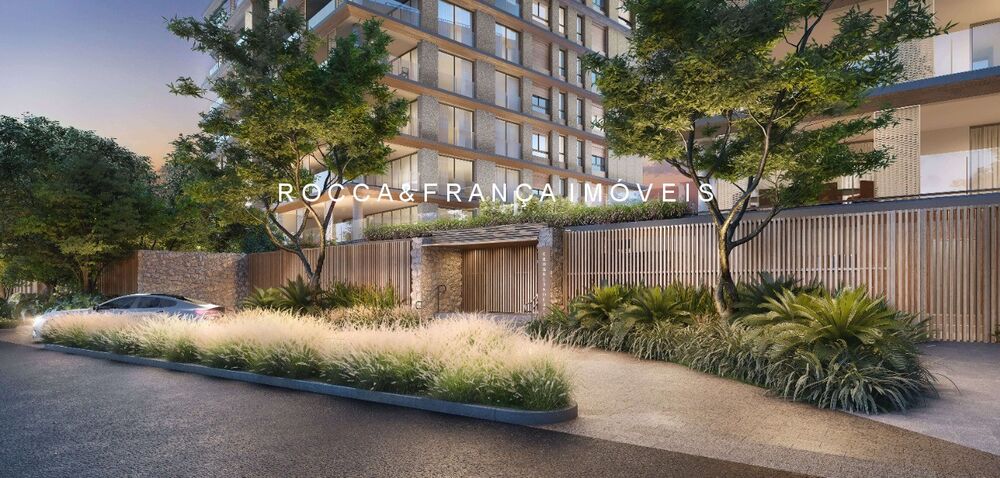 Apartamento, 3 quartos, 239 m² - Foto 1