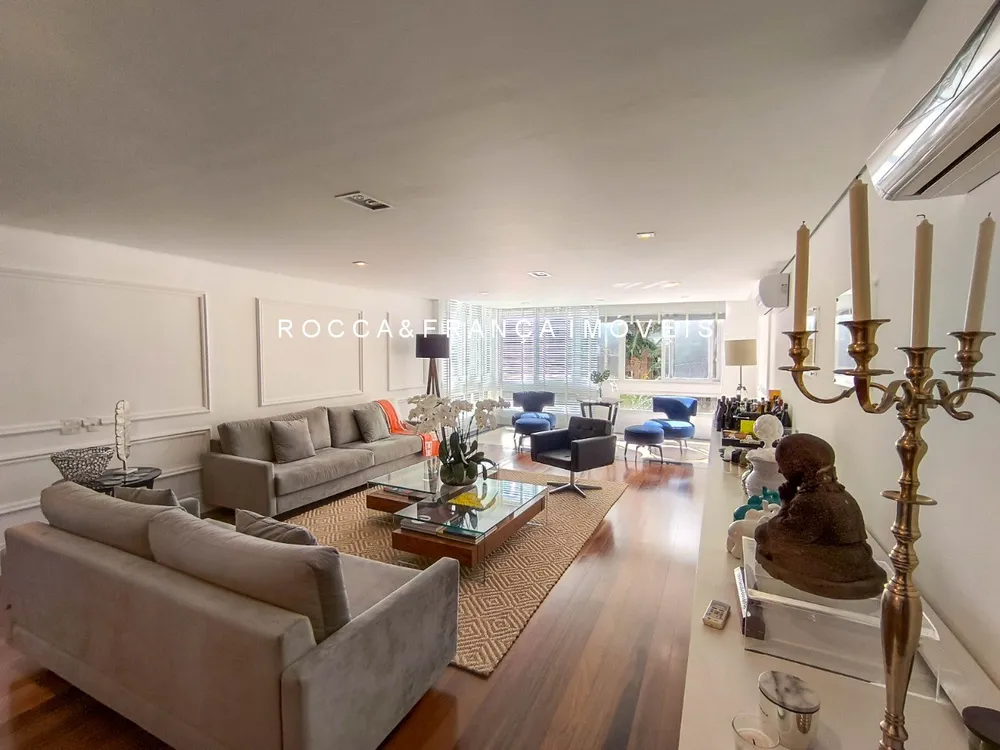 Apartamento, 3 quartos, 250 m² - Foto 1