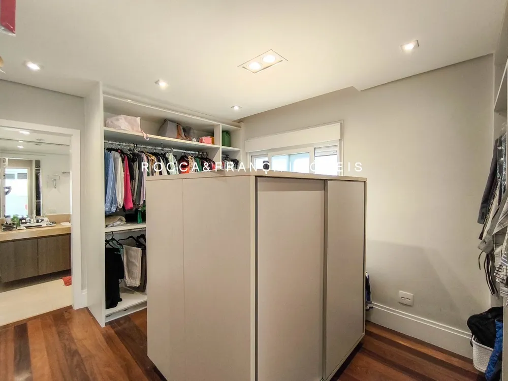 Apartamento, 3 quartos, 250 m² - Foto 4