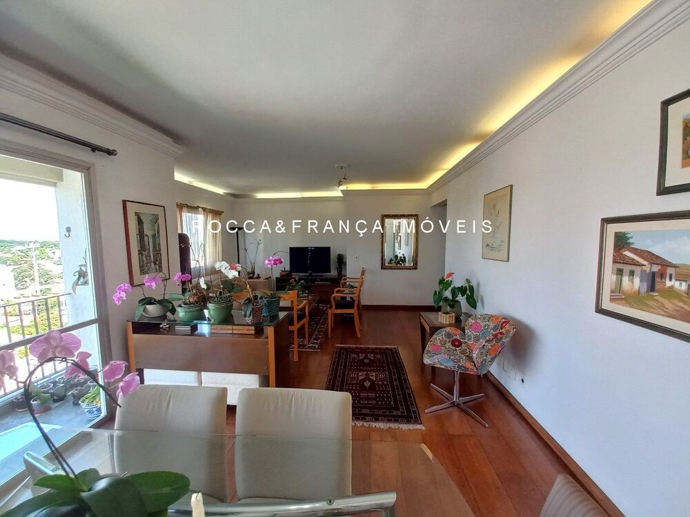 Apartamento à venda com 3 quartos, 122m² - Foto 4
