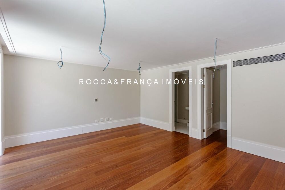 Casa, 4 quartos, 936 m² - Foto 1