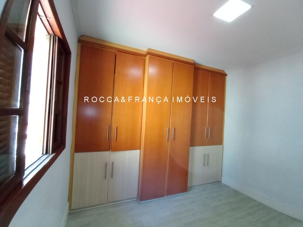 Casa à venda com 2 quartos, 110m² - Foto 13