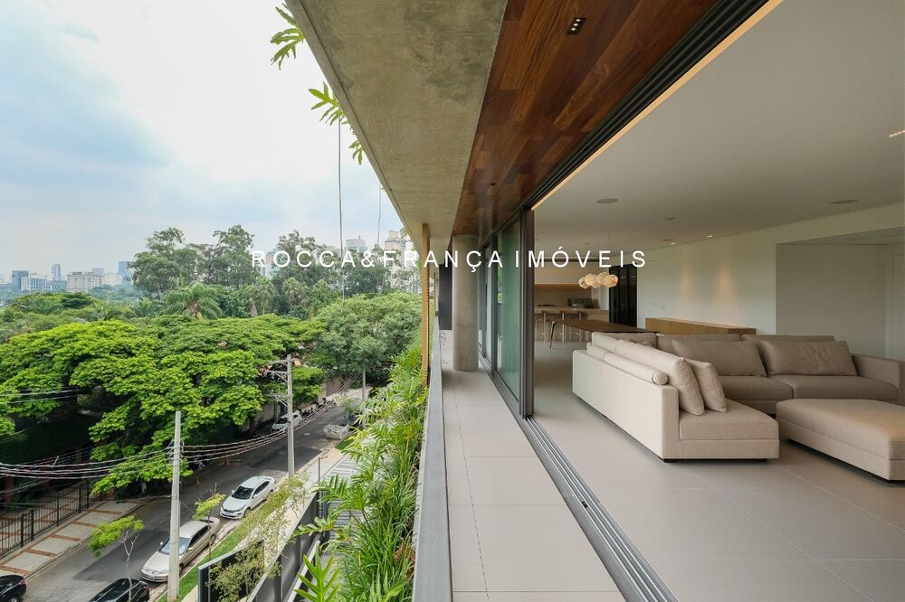 Apartamento, 3 quartos, 252 m² - Foto 1