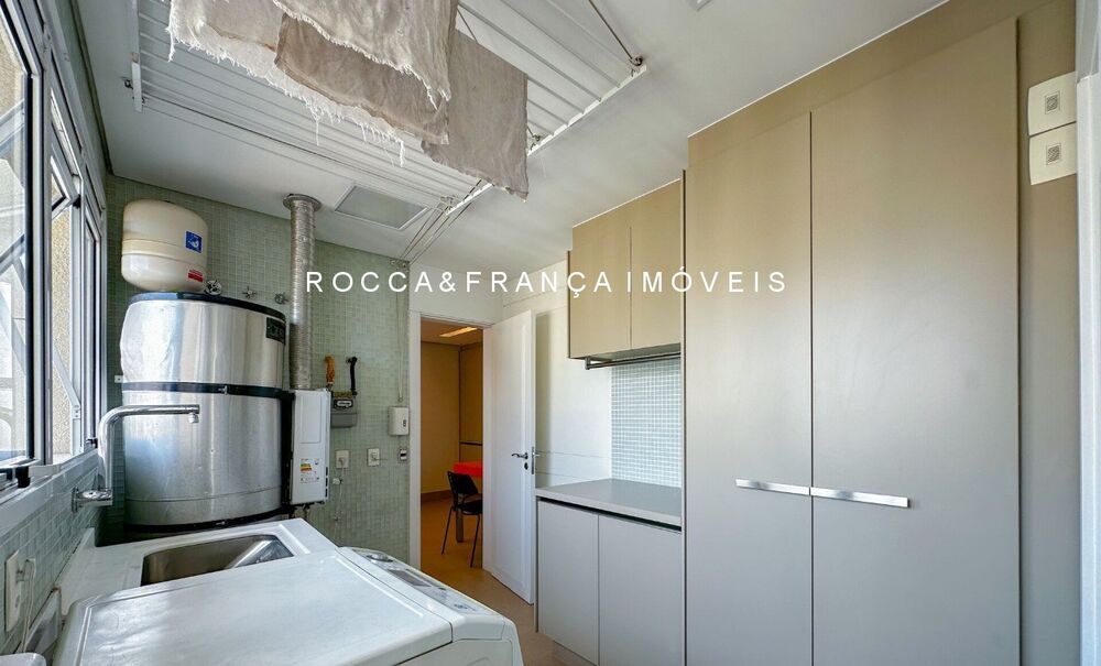 Cobertura à venda e aluguel com 4 quartos, 310m² - Foto 35