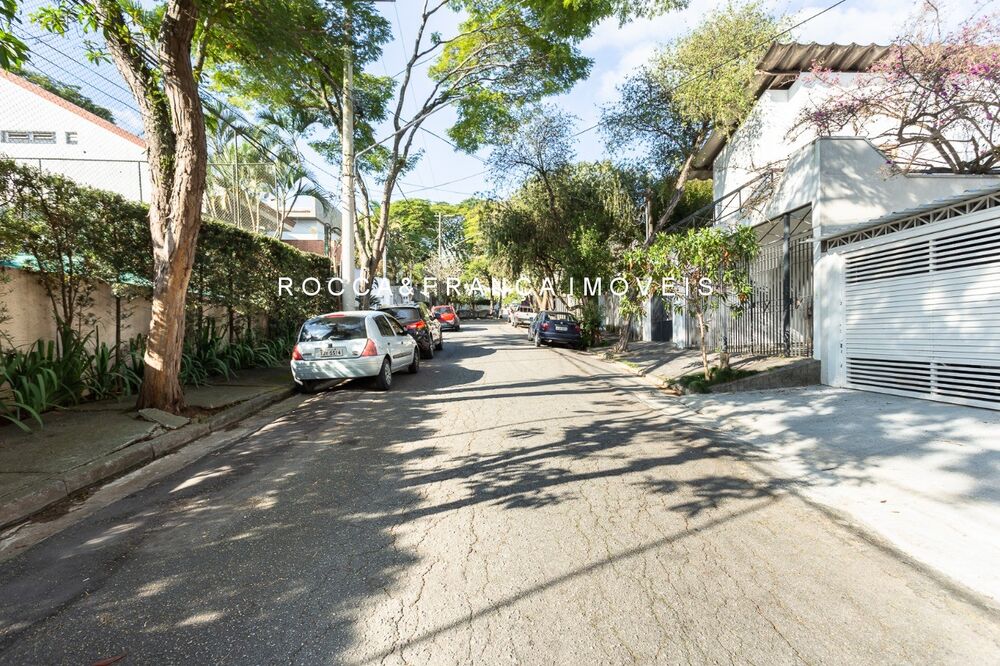 Casa, 5 quartos, 257 m² - Foto 13
