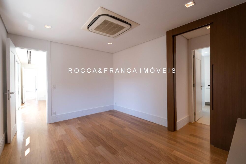 Apartamento, 3 quartos, 275 m² - Foto 1