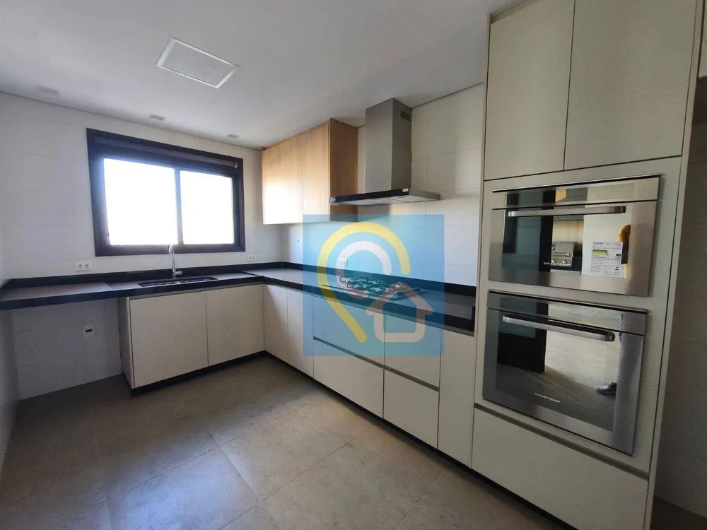 Apartamento, 3 quartos, 285 m² - Foto 1
