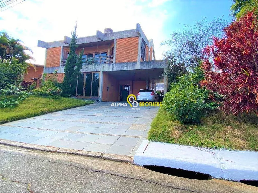 Casa de Condomínio à venda com 4 quartos, 600m² - Foto 2