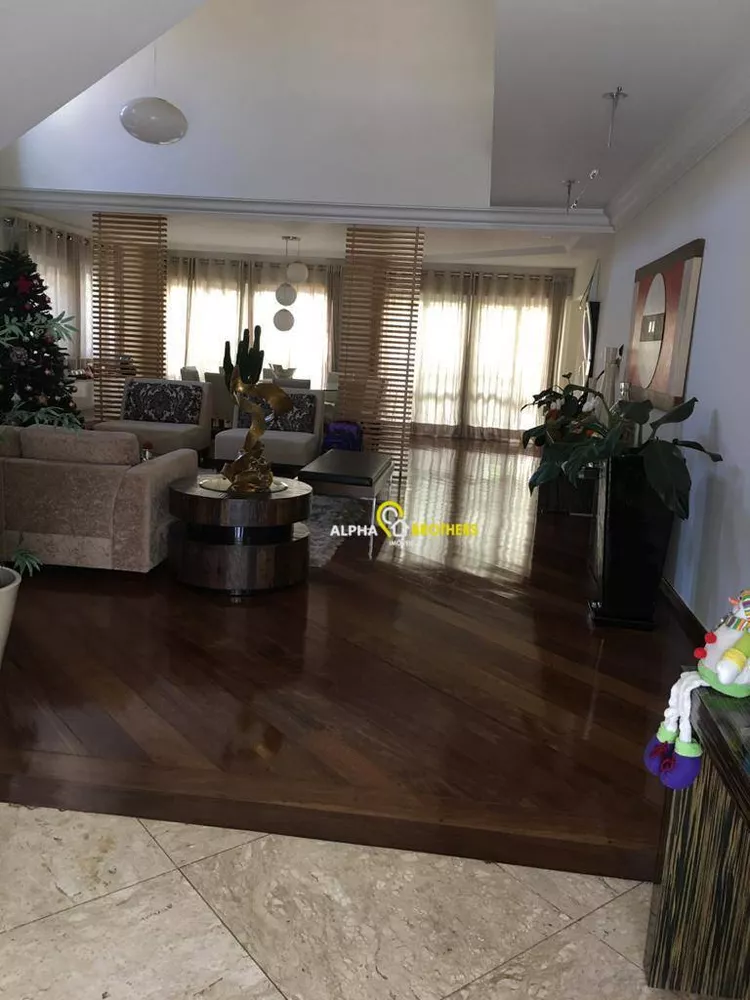 Casa de Condomínio à venda com 4 quartos, 347m² - Foto 1