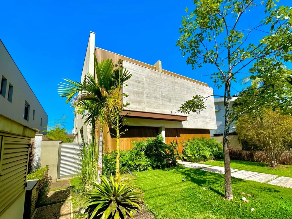 Casa de Condomínio à venda com 4 quartos, 648m² - Foto 3