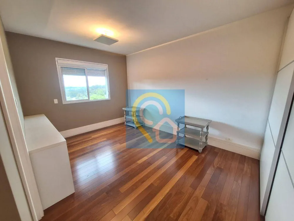 Apartamento, 3 quartos, 182 m² - Foto 1