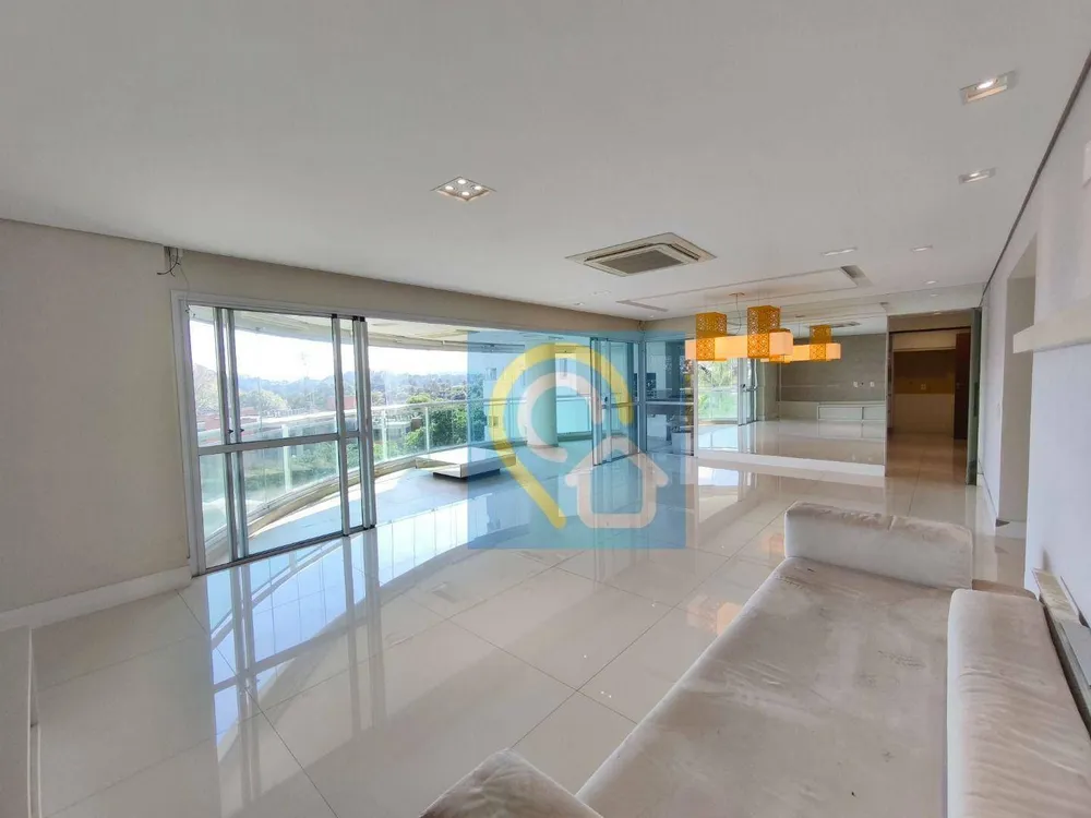 Apartamento, 4 quartos, 261 m² - Foto 1