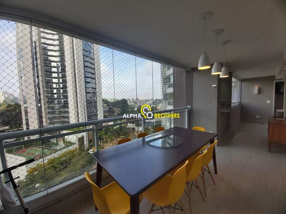 Apartamento à venda com 3 quartos, 156m² - Foto 4