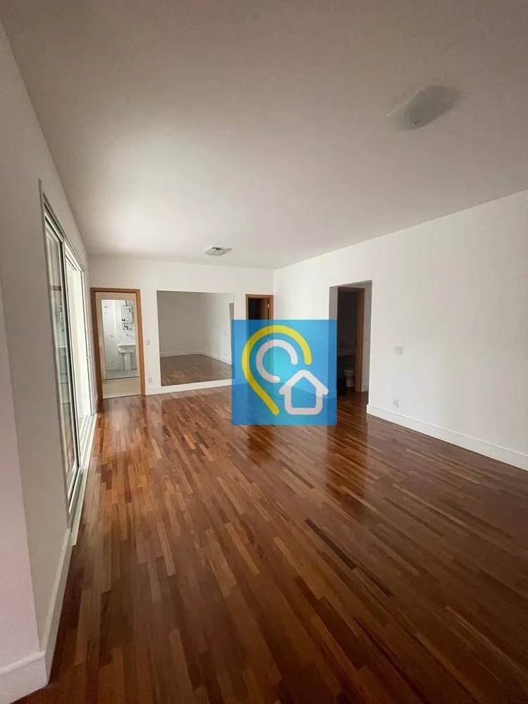 Apartamento, 3 quartos, 156 m² - Foto 4