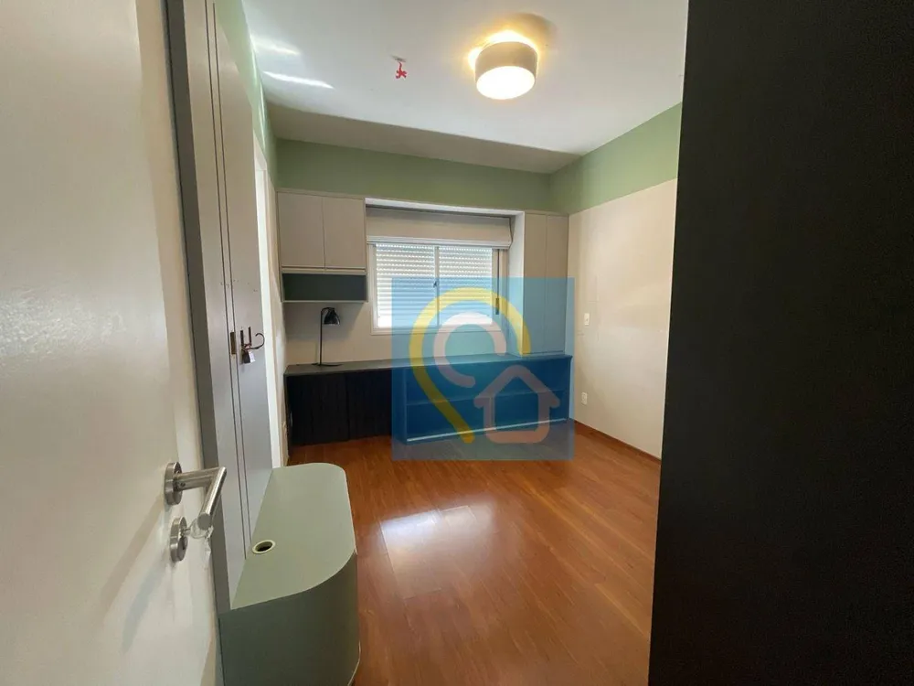 Apartamento, 3 quartos, 243 m² - Foto 10