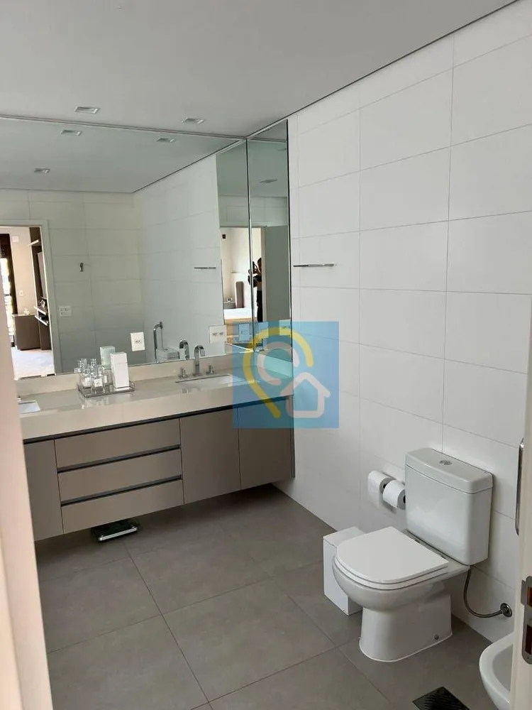 Apartamento, 3 quartos, 278 m² - Foto 2