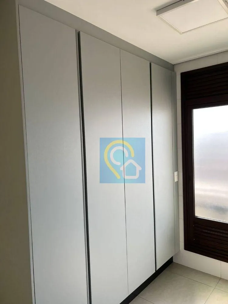 Apartamento, 3 quartos, 278 m² - Foto 1