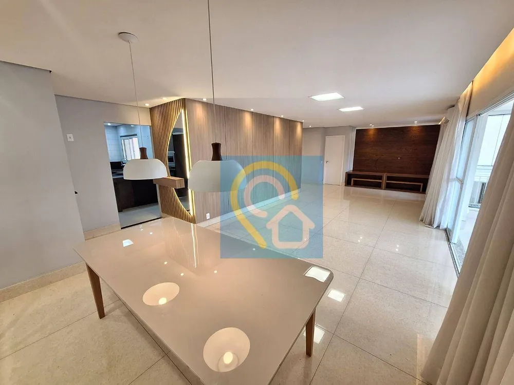 Apartamento, 3 quartos, 158 m² - Foto 1