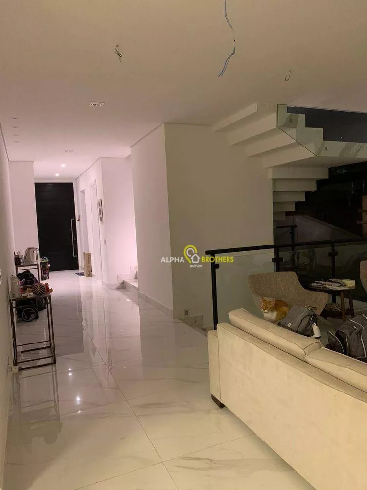 Casa de Condomínio à venda com 4 quartos, 545m² - Foto 4