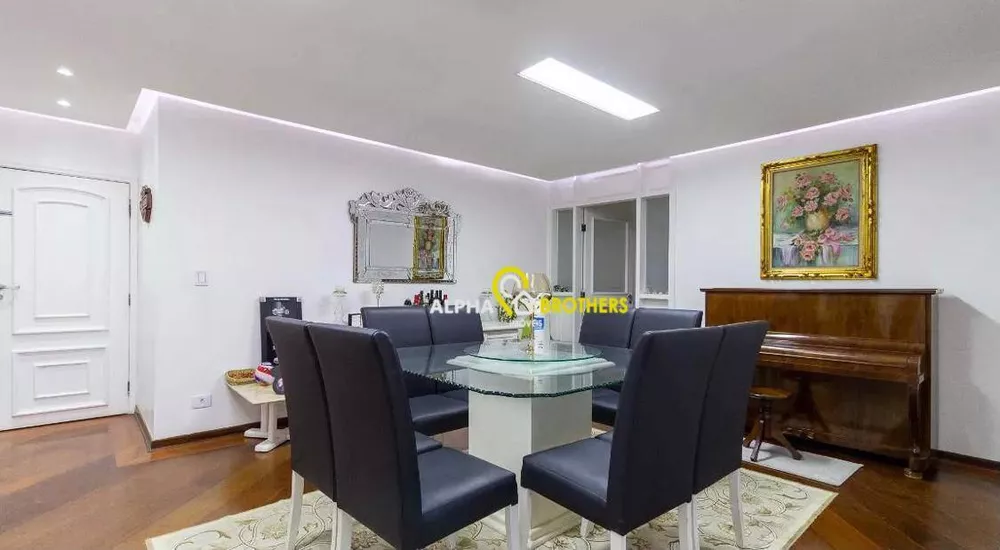 Apartamento à venda com 3 quartos, 164m² - Foto 2