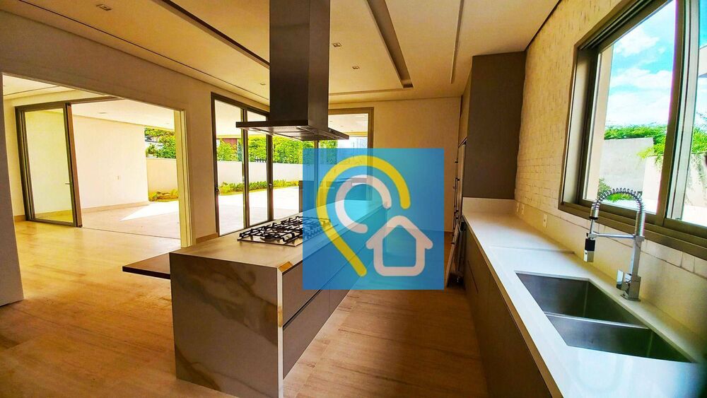 Casa de Condomínio à venda com 4 quartos, 686m² - Foto 3
