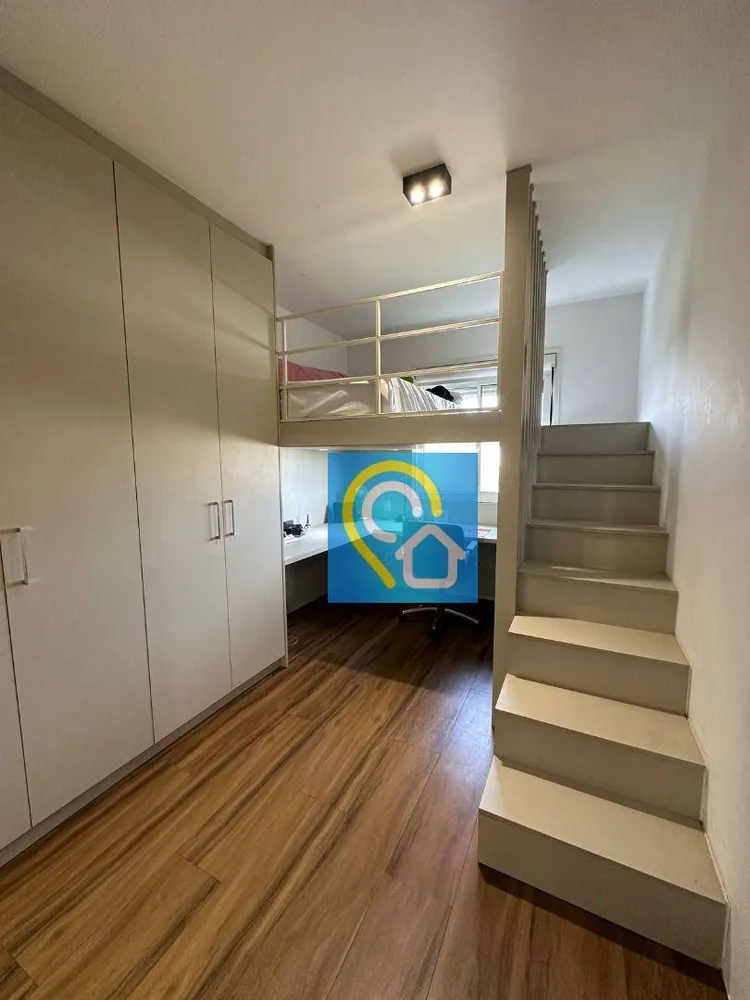 Apartamento, 3 quartos, 228 m² - Foto 1