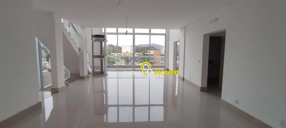 Casa de Condomínio, 4 quartos - Foto 1