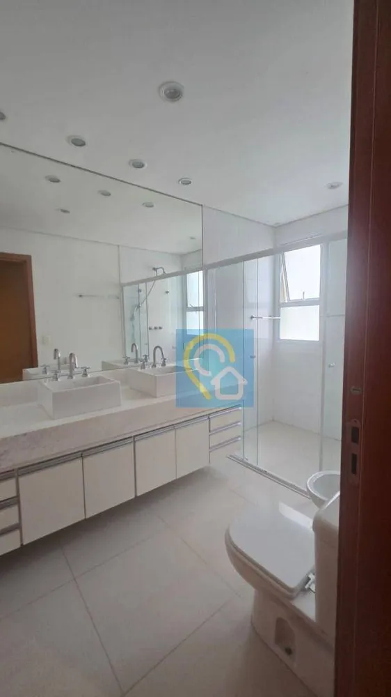 Apartamento, 3 quartos, 182 m² - Foto 11