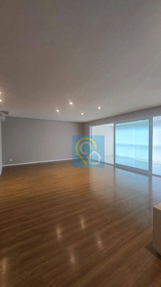 Apartamento, 3 quartos, 182 m² - Foto 3