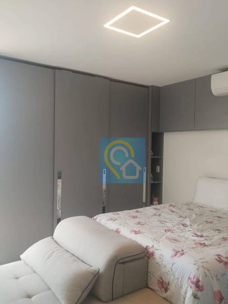 Casa, 3 quartos, 209 m² - Foto 13