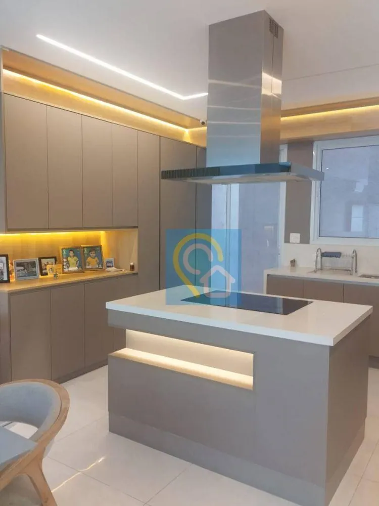 Casa, 3 quartos, 209 m² - Foto 8