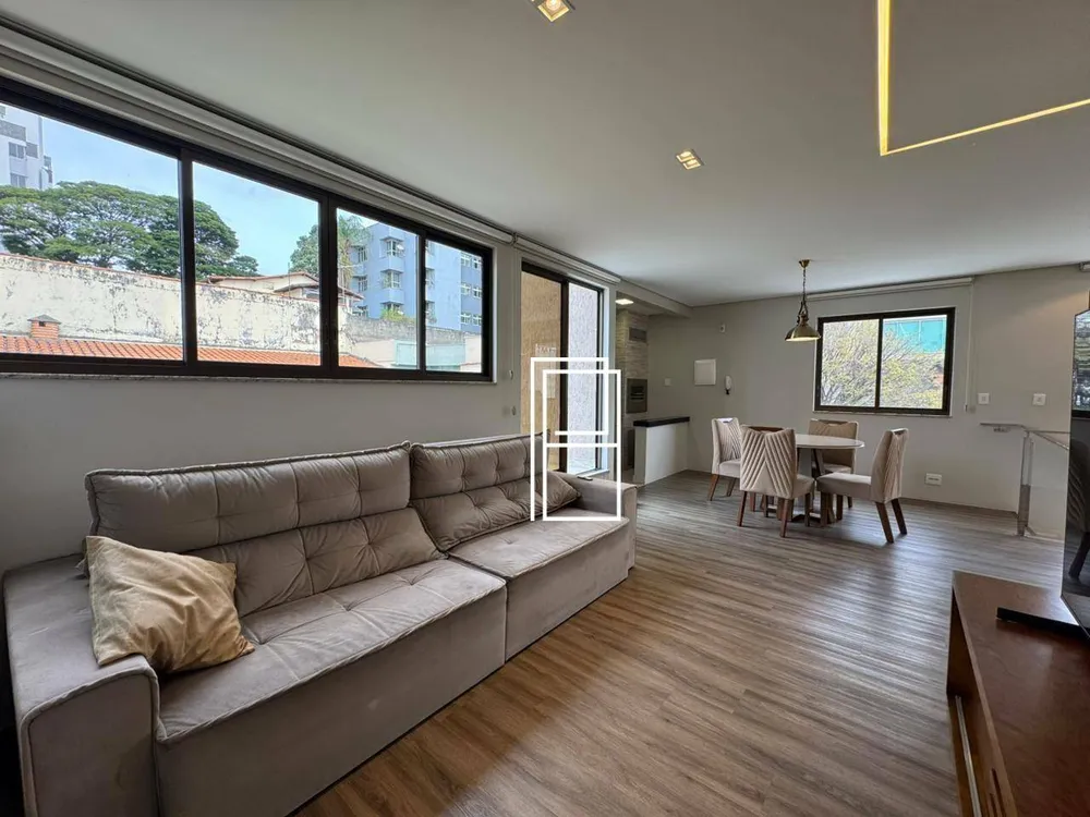 Casa, 4 quartos, 300 m² - Foto 1