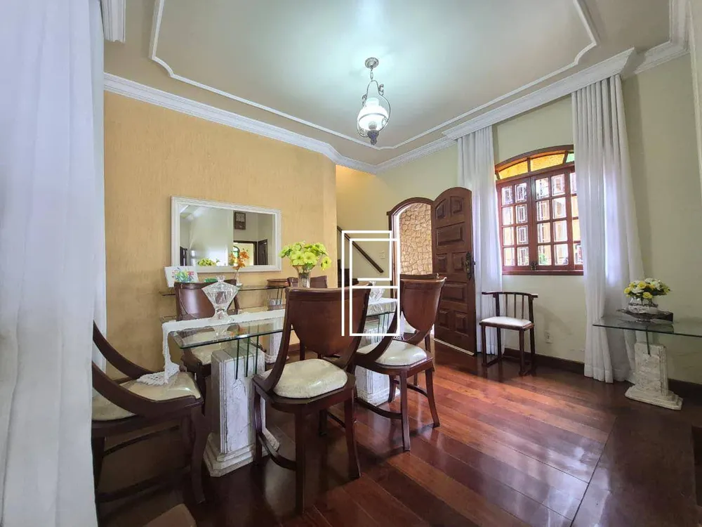 Casa, 3 quartos, 215 m² - Foto 9