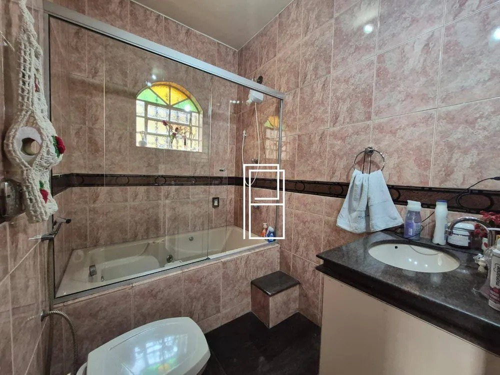 Casa, 3 quartos, 215 m² - Foto 13